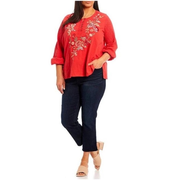 JOHNNY WAS sonya popover blouse red Hawaiian 2XL - Picture 3 of 10